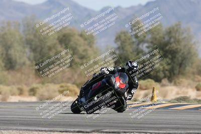 media/Oct-13-2025-Moto Forza (Mon) [[a66d839500]]/2-A Group/Session 4 Turn 7/